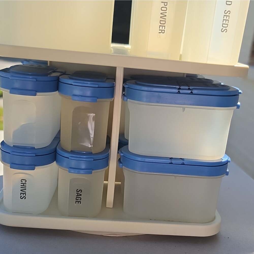 Vintage Tupperware Modular Mates Spice Carousel Rack Set 24 Containers Blue Lids - Picture 6 of 8